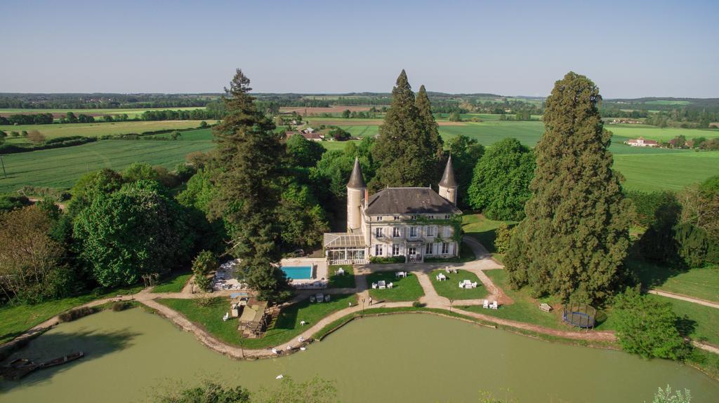 Chateau Les Vallees Tournon-Saint-Pierre Luaran gambar