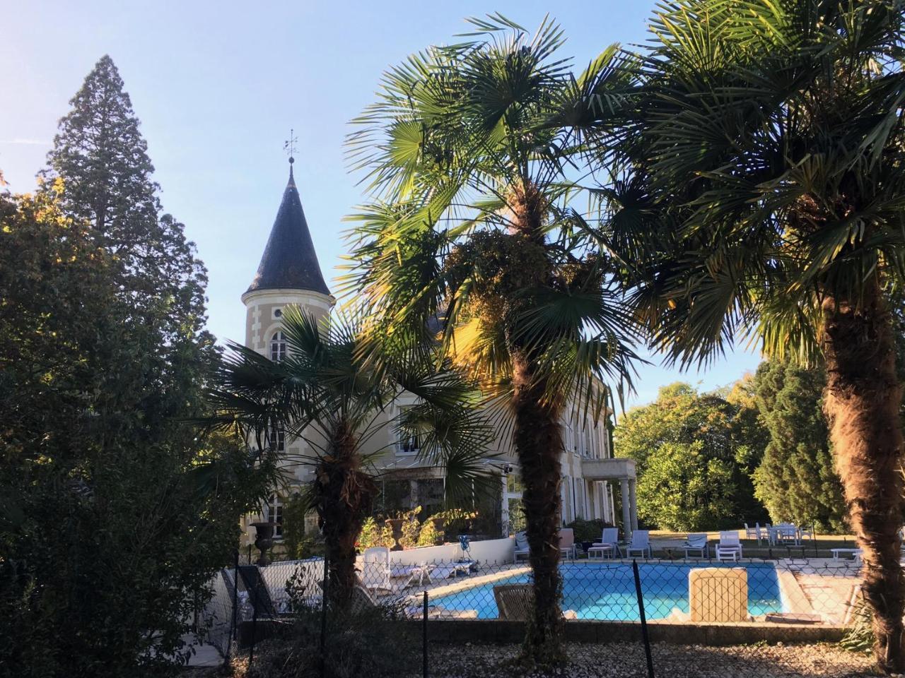 Chateau Les Vallees Tournon-Saint-Pierre Luaran gambar